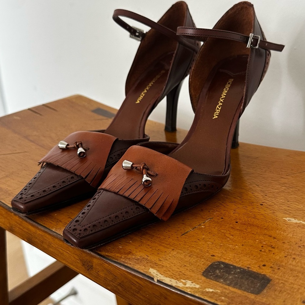 BCBGMAXAZRIA, Brown Leather Heels with Fringe Detail